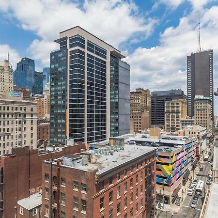 Frontdesk I The Cosmopolitan Apts Philadelphia Appartamento Esterno foto